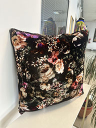 Akse Tekstil Yastık / Kırlent